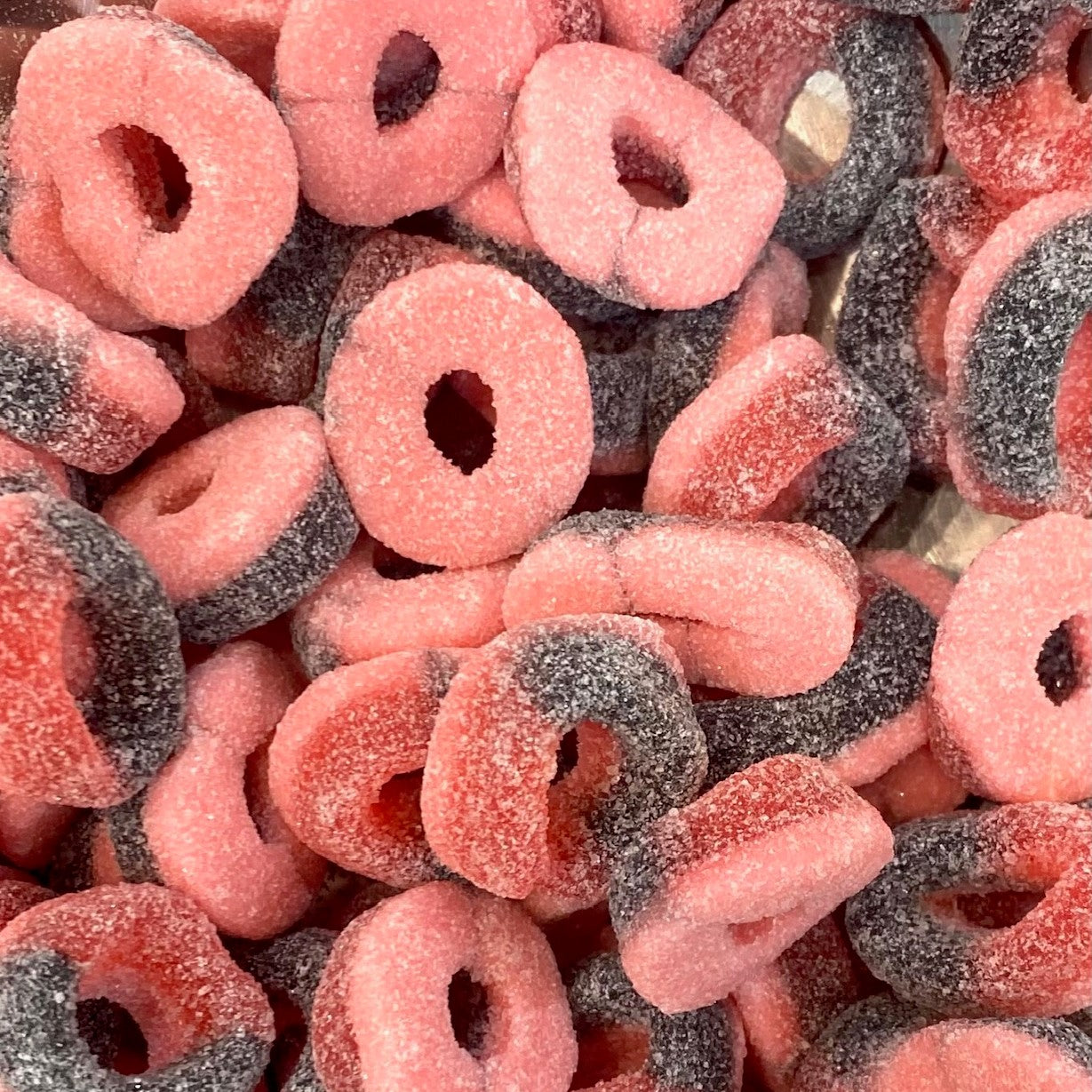 Super Sour Blackcurrant Rings - 400g