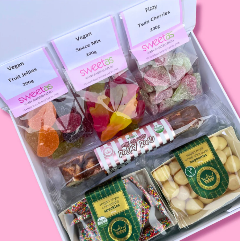 Check out our huge range of Vegan Lollies, Chocolates and more!  🌱