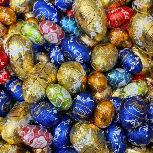 Easter Chocolates – Bulk Buys & Specialty Eggs