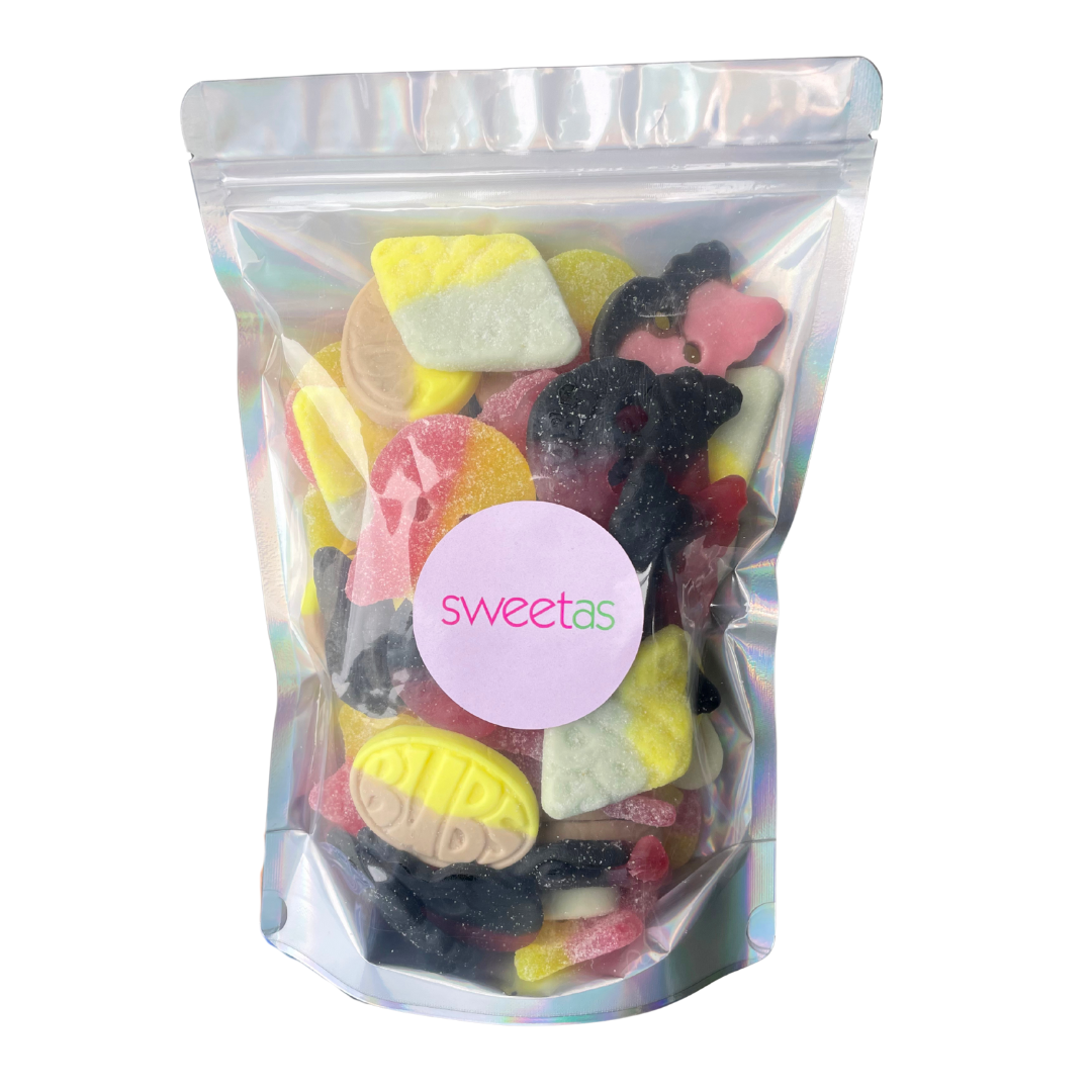 Bag of colorful sweets with a 'sweetas' label on a white background