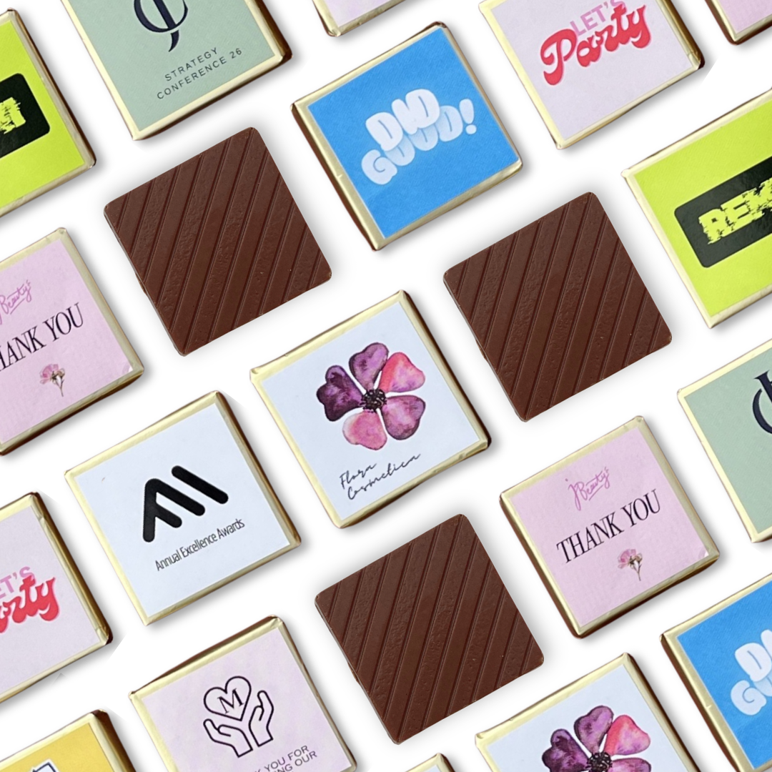Personalised Milk Chocolate Squares 6g (min 40)